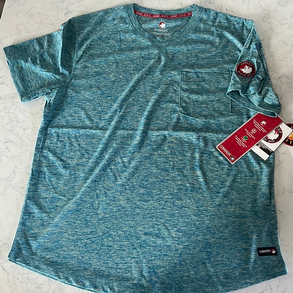 NWT Canada Weather Gear Moisture Wicking Shirt